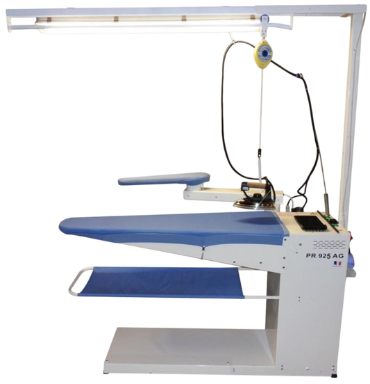 mesa de planchar con aspirado y generador de vapor